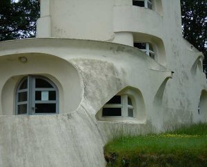 Besondere Fenster- und Türformen