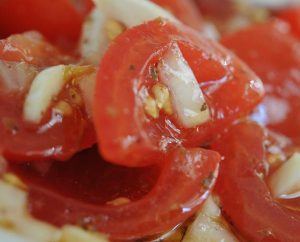 Tomatensalat selbermachen