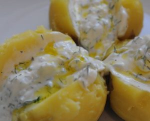 Fertiger Kräuterquark mit Leinöl
